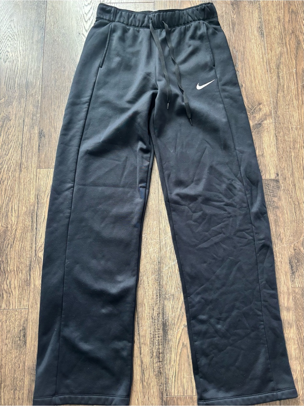 Women’s Nike sweatpants